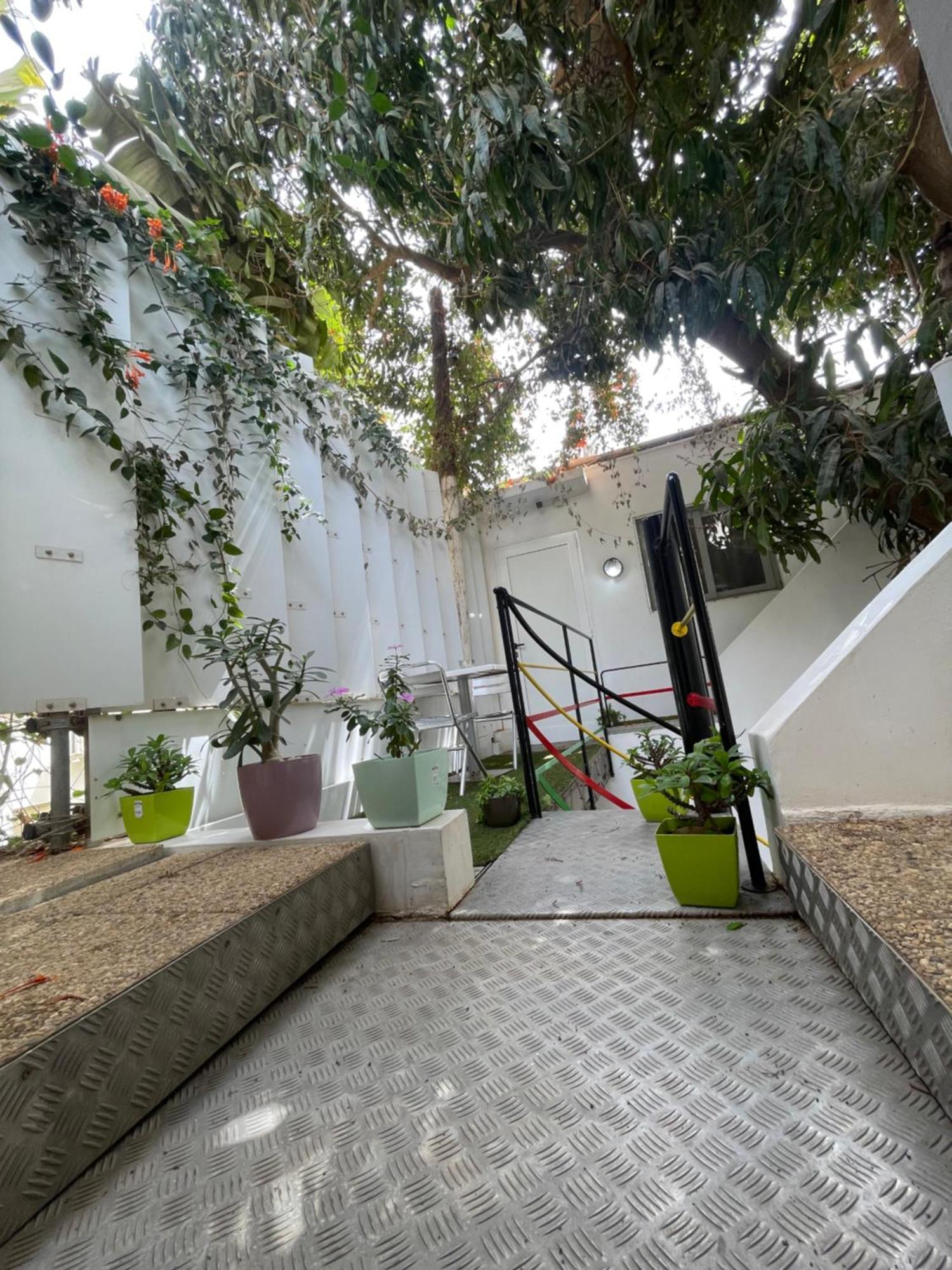 Maison D'Hotes Villa Anna Dakar Exterior foto